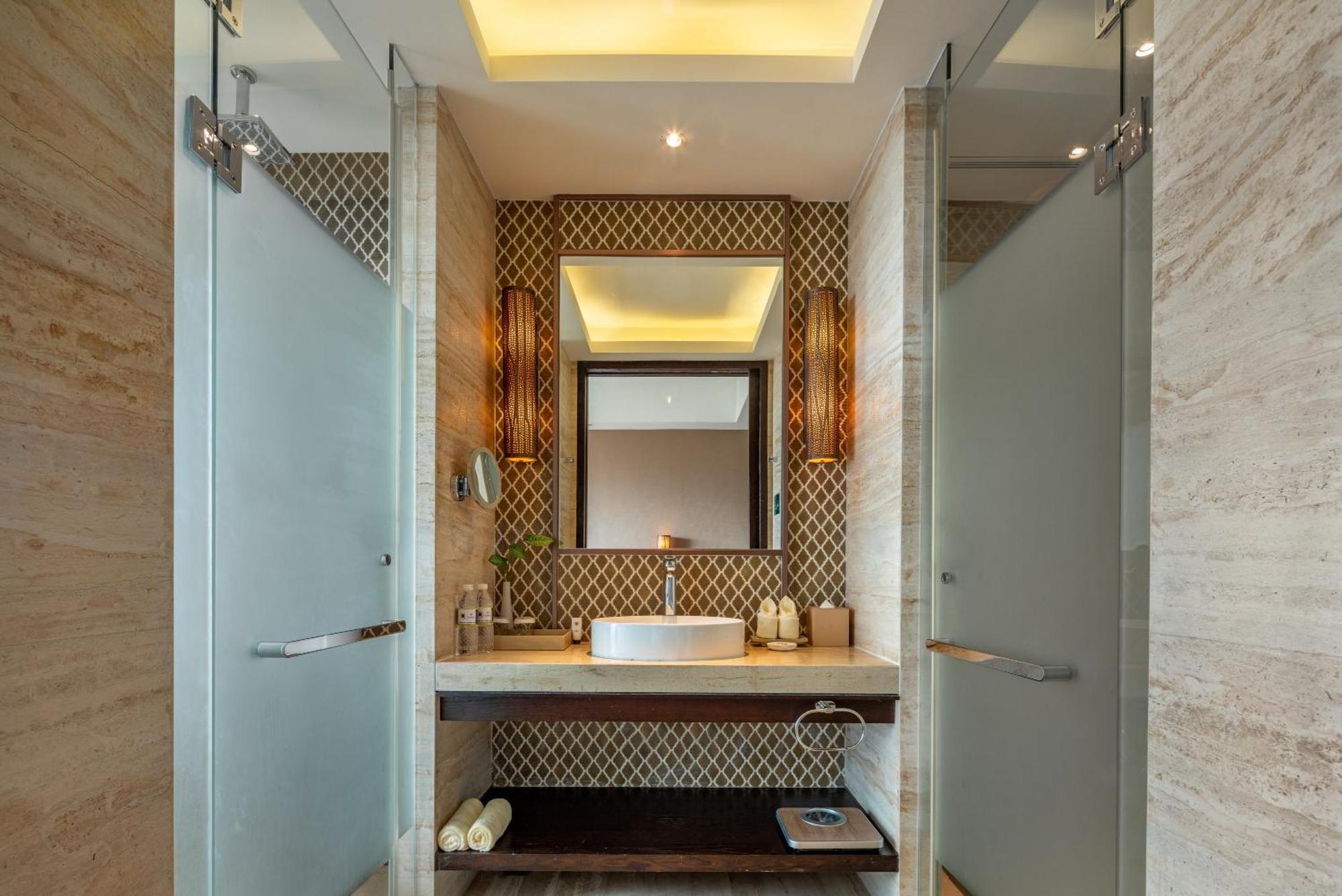 Mangrove Tree Resort World Sanya Bay- Queen Palm Towers Dış mekan fotoğraf